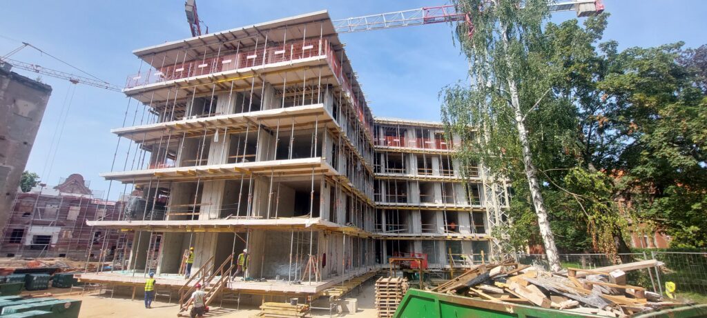 Budowa budynku mieszkalnego - Wrocław ul. Sudecka - Kierownik robót